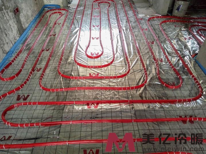 無錫地暖安裝-餐廳地暖管道鋪設