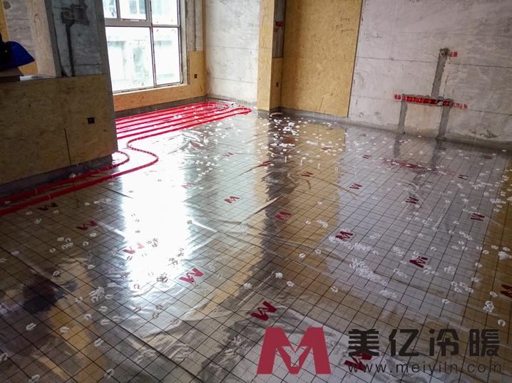 無錫地暖價(jià)格-客廳地暖安裝鋪設(shè)